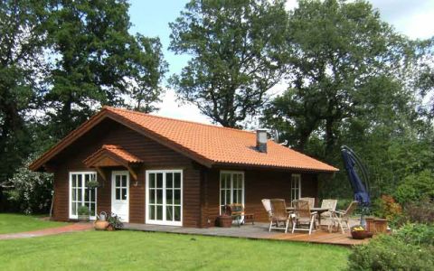 1-geschossiges Haus von Christian Panbo 1-geschossiges Haus von Christian Panbo